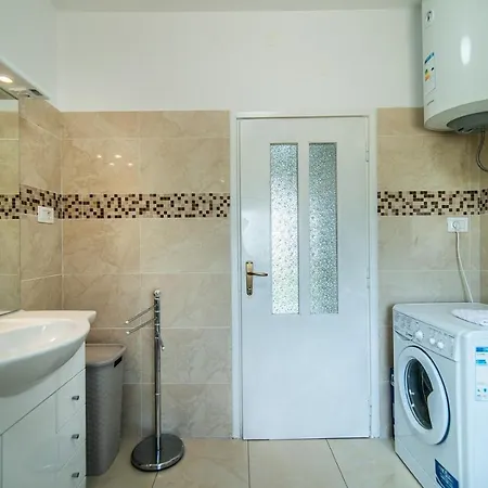 Holiday House Vlahovich