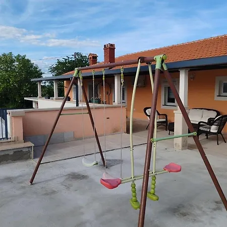 Holiday House Vlahovich